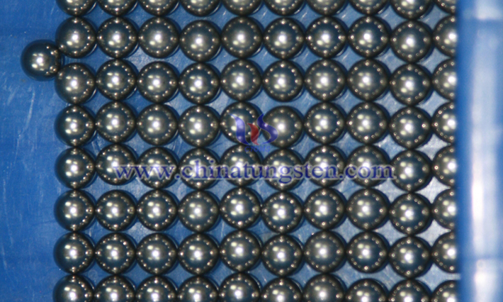 中鎢智造硬質(zhì)合金球圖片