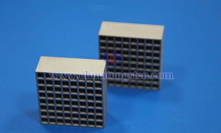 中鎢在線鎢合金準直器圖片
